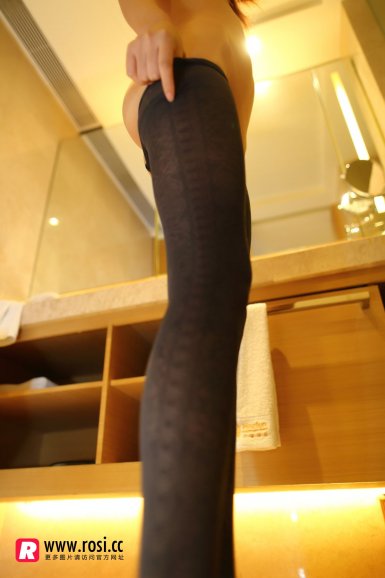 开云体育官网app:心疼!球迷目睹降级后崩溃 边哭边喊:申鑫队 活下去(图2) 乐鱼体育